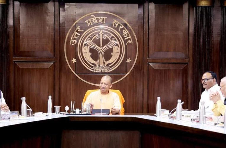 आज प्रदेश सरकार की कैबिनेट बैठक में अयोध्या का इन्फ्रास्ट्रक्चर विकसित करने हेतु ₹465 करोड़ स्वीकृति का प्रस्ताव पास