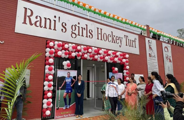 रायबरेली में रानी रामपाल के नाम से हॉकी स्टेडियम:पहली बार महिला हॉकी खिलाड़ी के नाम पर स्टेडियम, भारतीय मिला हॉकी की कप्तान है रामपाल