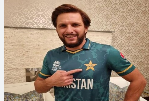 शाहिद अफरीदी बोले-पाकिस्तानी टीम को भारतीय टीम ने धमकाया था — आप इंडियन टीम भेजें, हमारी टीम फिर भी भारत गई, उन्हें सिर-आंखों पर रखेंगे…