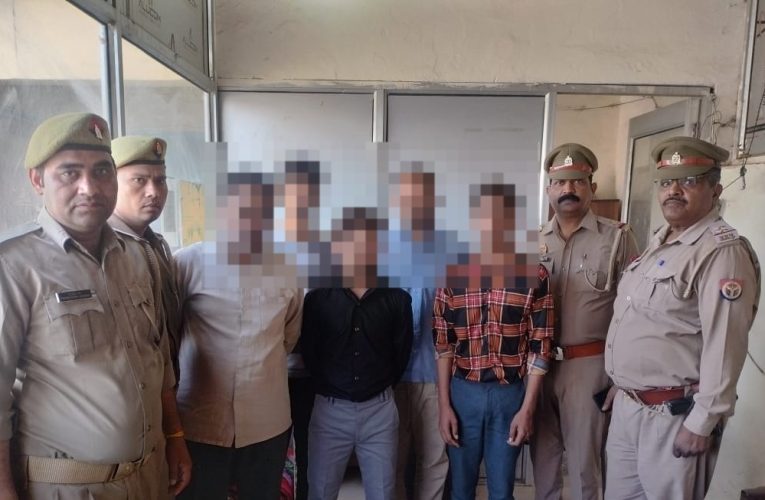 गाजियाबाद में युवक का गंजा किया जाने का मामला