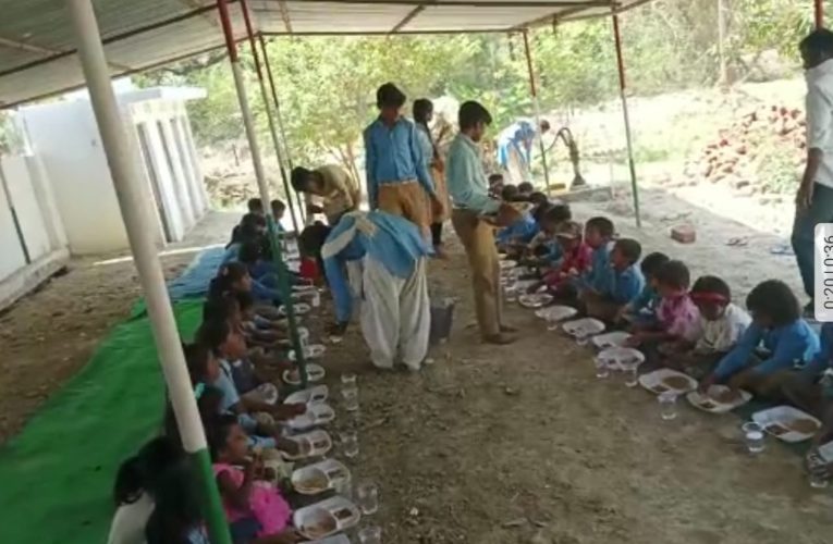 सुंदरकांड रामायण पाठ के समापन के साथ भंडारा का भी हुआ आयोजन