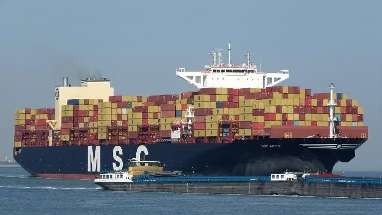 क्या जब्त मालवाहक जहाज पर सवार भारतीय वापस आ सकते हैं? ईरान दूत ने स्पष्ट किया