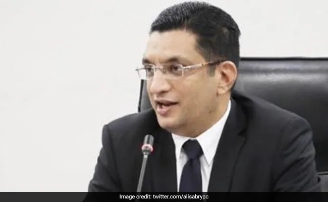 चीन पर नजर रखते हुए श्रीलंका ने कहा, “किसी को भी भारत की सुरक्षा को नुकसान नहीं पहुंचाने देंगे”